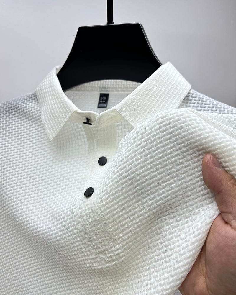 Luxuriöses Herren-Poloshirt mit edlem Design und atmungsaktivem Material für den Sommer