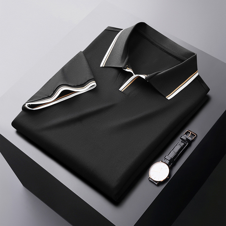 Luxuriöses Poloshirt für Herren mit atmungsaktivem Material und elegantem Design für den Sommer.