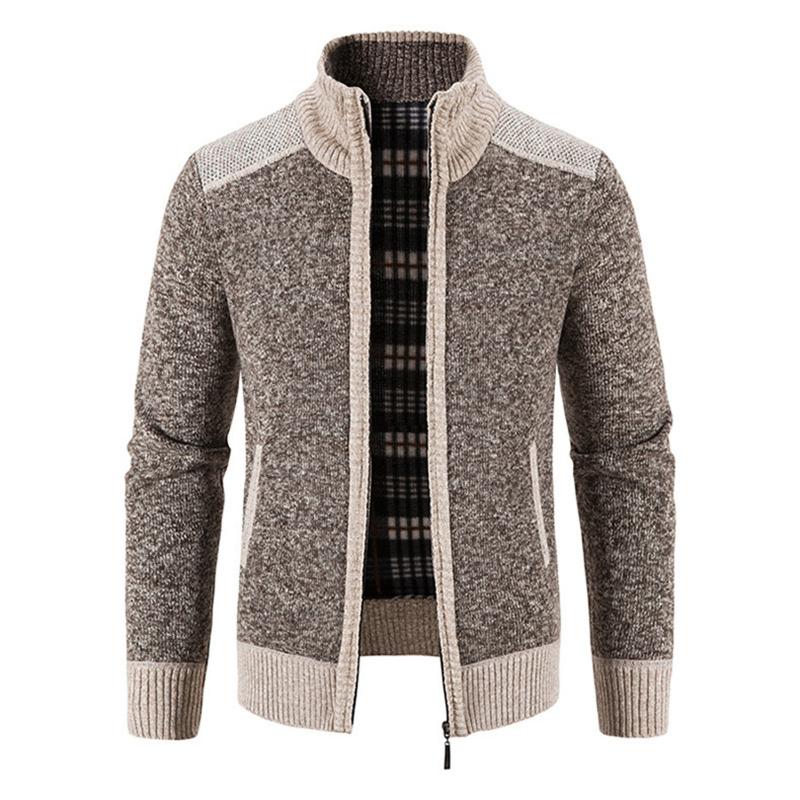 Stilvolle Strickjacke aus weichem Fleece-Rippstrick, ideal für Herren, die Komfort und Eleganz schätzen