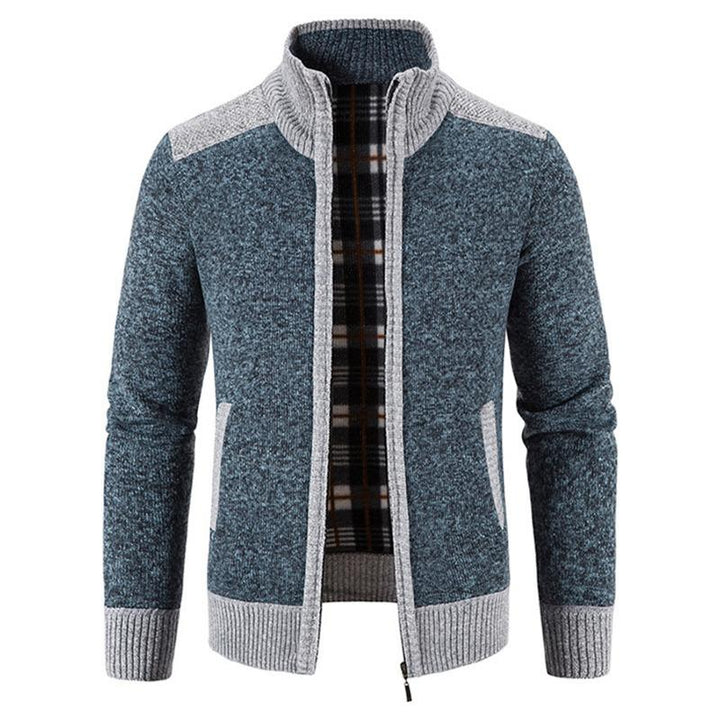 Stilvolle Strickjacke aus weichem Fleece-Rippstrick, ideal für Herren, die Komfort und Eleganz schätzen