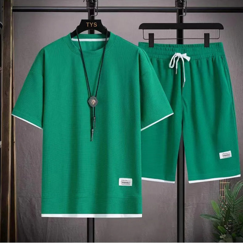 Stylisches Set für Outdoor-Aktivitäten, ideal für Wandern, Radfahren und mehr.