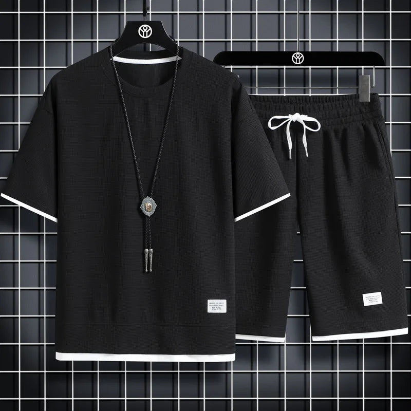 Stylisches Set für Outdoor-Aktivitäten, ideal für Wandern, Radfahren und mehr.
