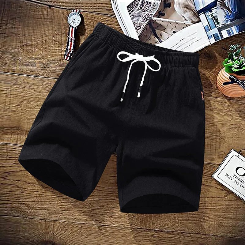 Stylische Premium-Strandshorts für Männer mit schnelltrocknendem Material und bequemer Passform.