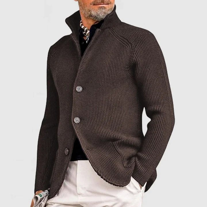 Premium-Strickjacke für Männer, ideal für elegante Outfits an kühlen Herbst- und Wintertagen.