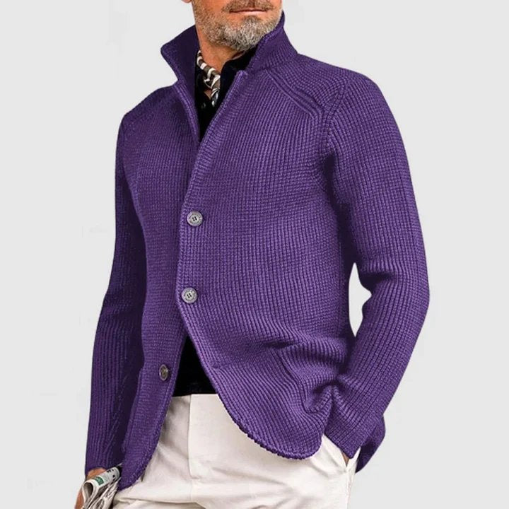 Premium-Strickjacke für Männer, ideal für elegante Outfits an kühlen Herbst- und Wintertagen.