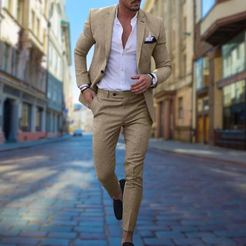 Eleganter Slim Fit Herrenanzug für Hochzeitsgäste – stilvoller Anzug mit moderner Passform für besondere Anlässe