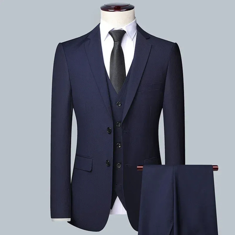 Stilvoller Anzug für Männer als Hochzeitsgast – eleganter Slim Fit Look für festliche Anlässe