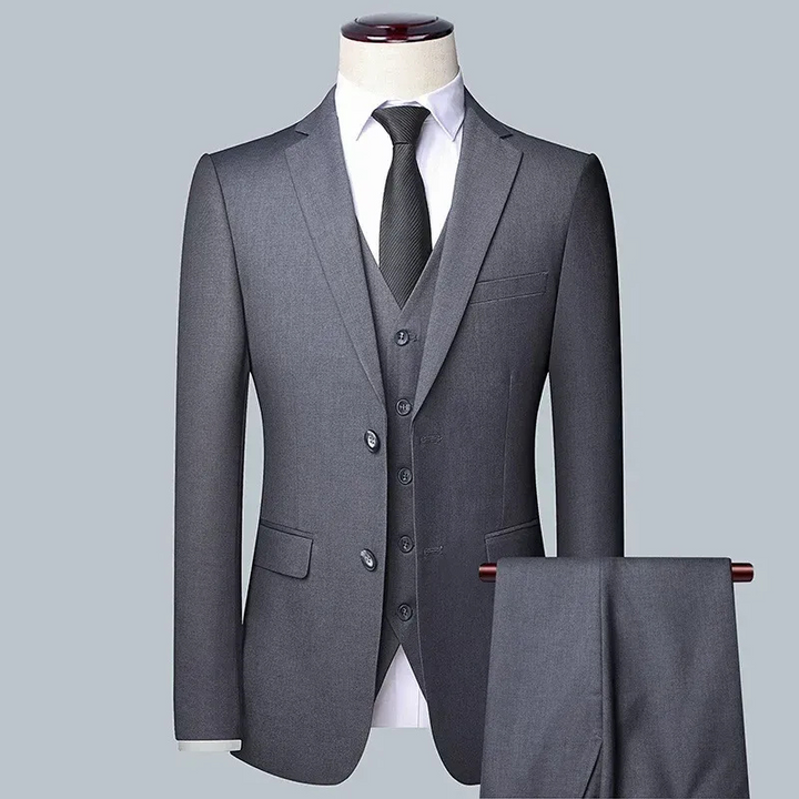 Stilvoller Anzug für Männer als Hochzeitsgast – eleganter Slim Fit Look für festliche Anlässe