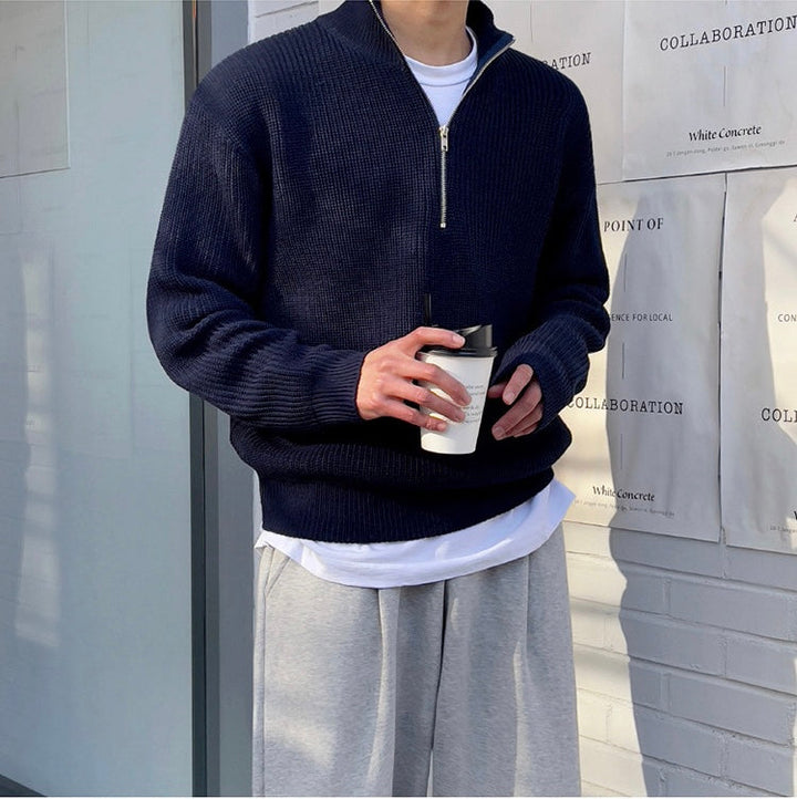 Eleganter Herrenpullover mit Reißverschlussdetail, warm und stilvoll für jede Gelegenheit
