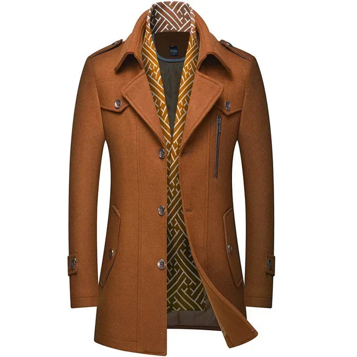 Eleganter und warmer Wintermantel für Herren mit klassischem Design und hochwertiger Verarbeitung.