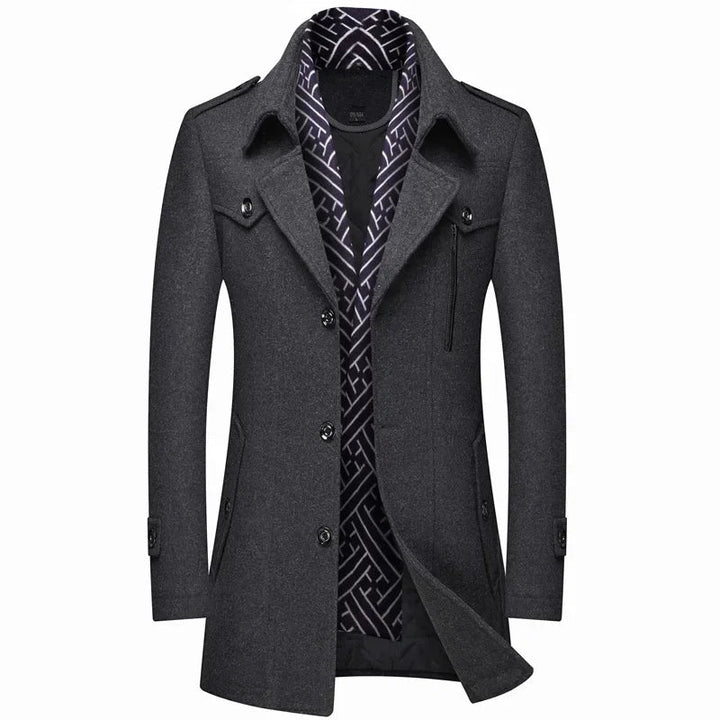 Eleganter und warmer Wintermantel für Herren mit klassischem Design und hochwertiger Verarbeitung.