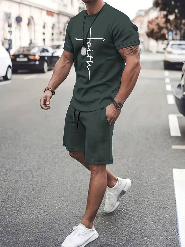 Stilvolles und bequemes Faith Print Set für Männer – moderner Look mit maximalem Komfort.