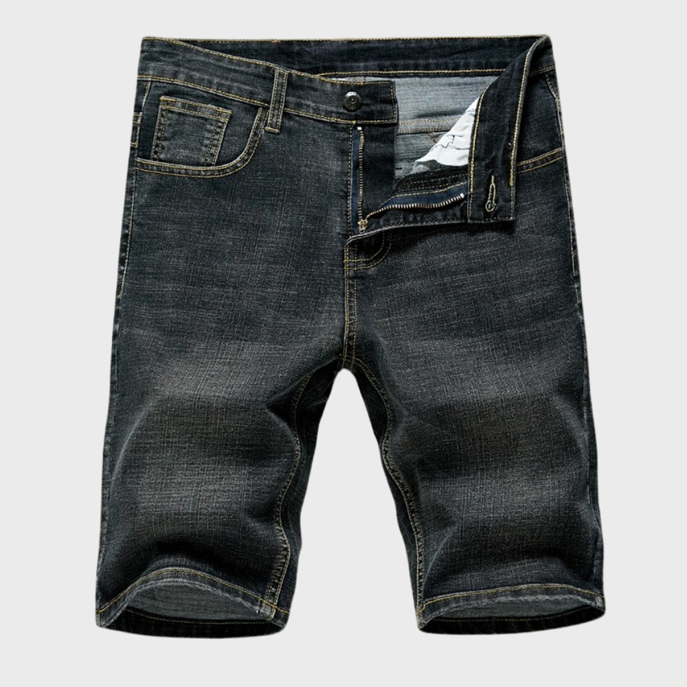 Stylische Herren-Sommer-Shorts mit leichtem, atmungsaktivem Material und modernem Schnitt.