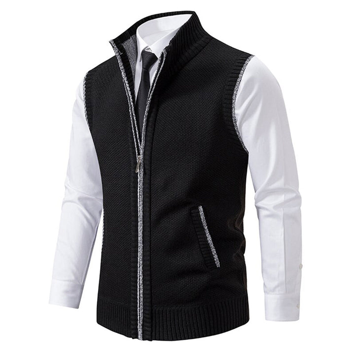Moderne und warme Herrenweste in stylischem Design, ideal für kühle Tage und vielseitige Anlässe.