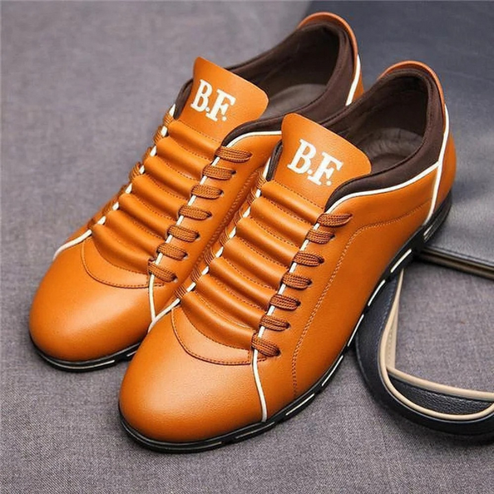 Stylische Wanderschuhe für Männer mit rutschfester Sohle und atmungsaktivem Innenfutter