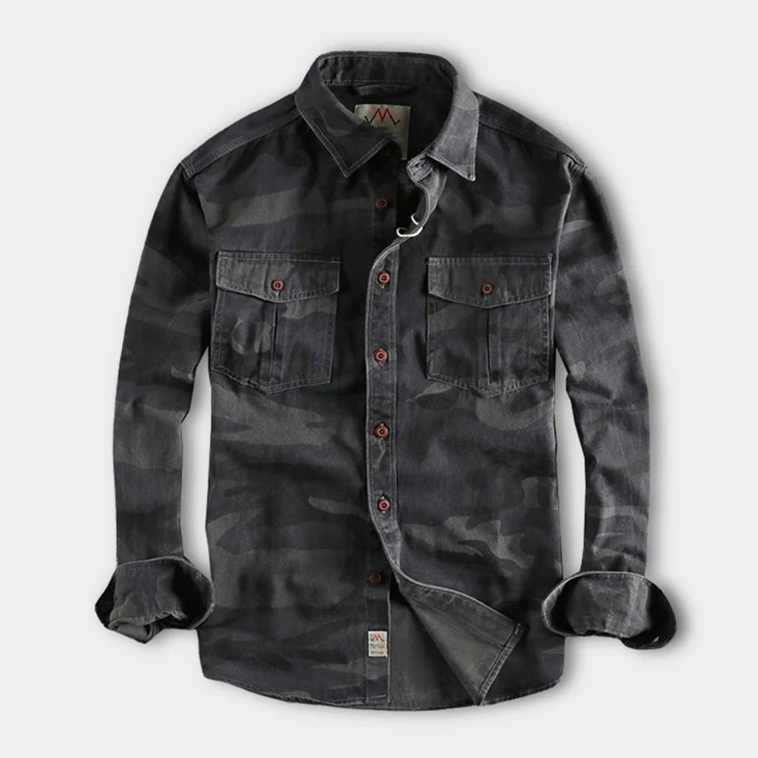 Modisches Camouflage-Hemd für Männer, perfekt für Freizeit-Looks mit maskulinem Stil