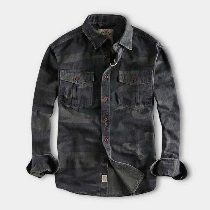 Modisches Camouflage-Hemd für Männer, perfekt für Freizeit-Looks mit maskulinem Stil