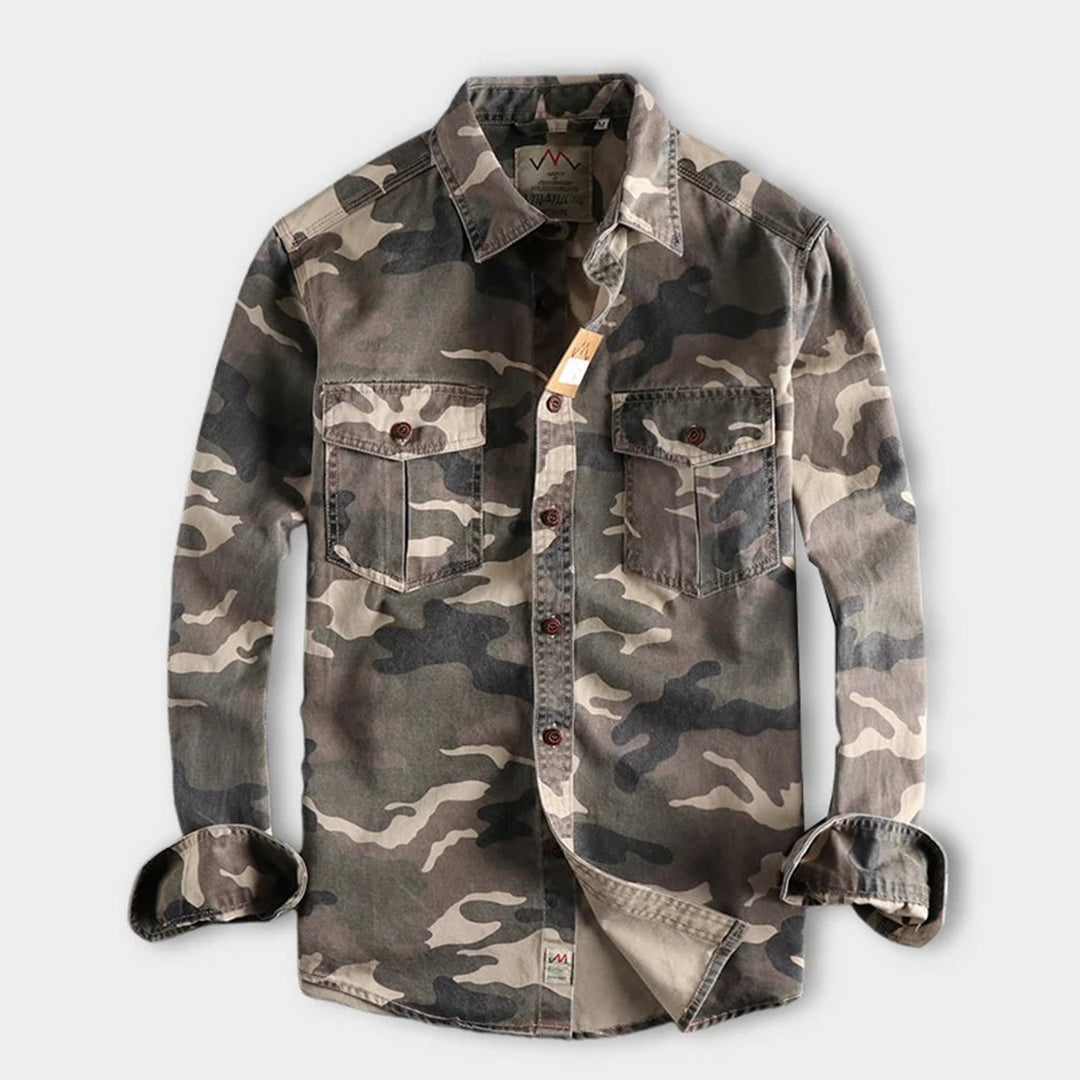 Modisches Camouflage-Hemd für Männer, perfekt für Freizeit-Looks mit maskulinem Stil