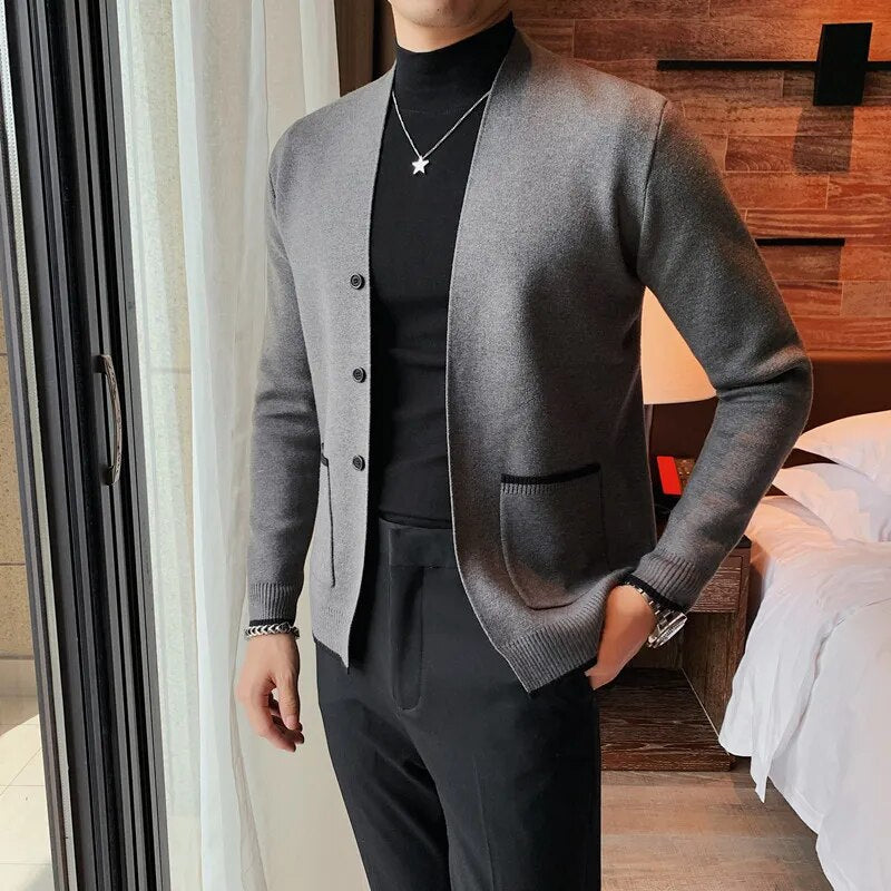 Elegante Strickjacke für Männer, ideal für Business-Outfits und stilvolle Auftritte