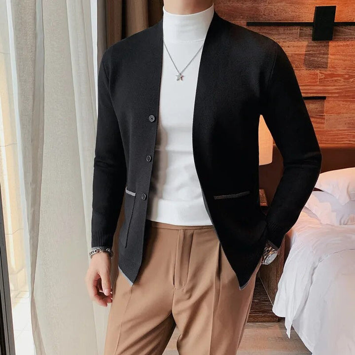Elegante Strickjacke für Männer, ideal für Business-Outfits und stilvolle Auftritte