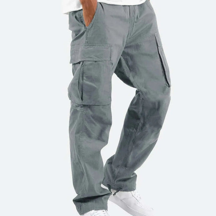 Moderne Cargohose aus leichtem Stoff mit praktischen Taschen, ideal für den Sommer