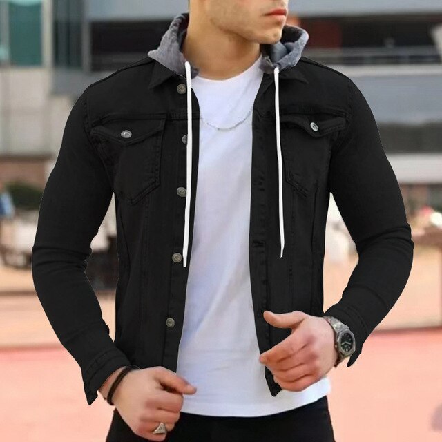 Trendige leichte Herrenjacke mit Kapuze in modernem Design