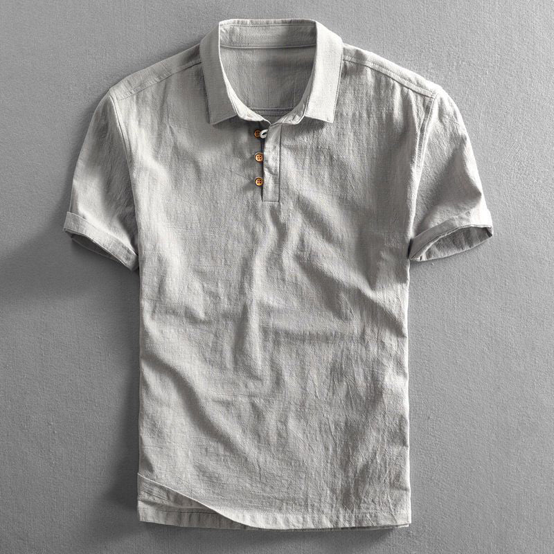 Trendiges Sommerhemd aus Leinen für Männer, leicht und atmungsaktiv für stilvolle Sommerlooks.