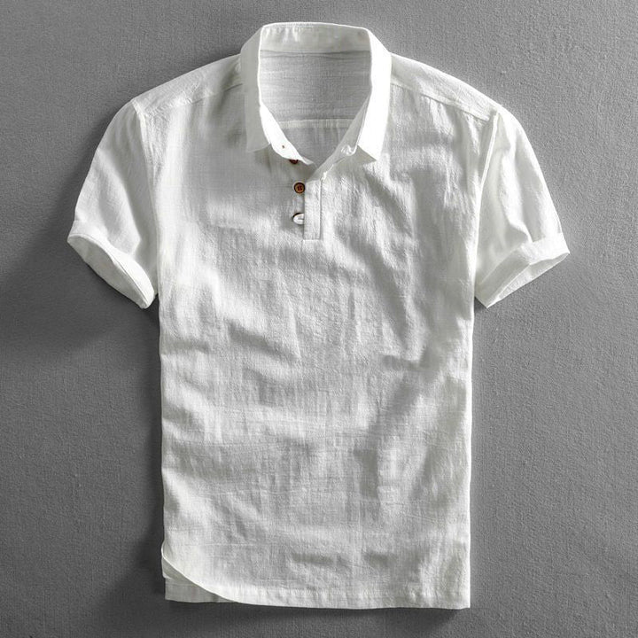 Trendiges Sommerhemd aus Leinen für Männer, leicht und atmungsaktiv für stilvolle Sommerlooks.