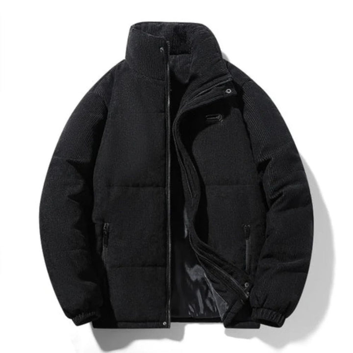 Warm wattierte Winterjacke für Herren – ideal für kalte Herbst- und Wintertage.