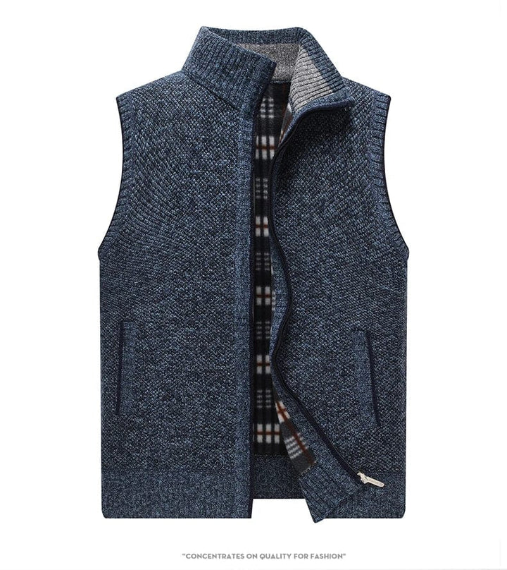 Warme ärmellose Herrenweste aus Fleece für den Winter.