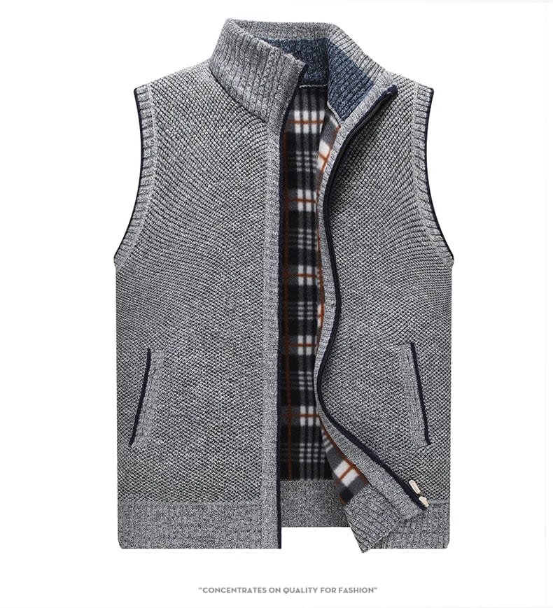 Warme ärmellose Herrenweste aus Fleece für den Winter.