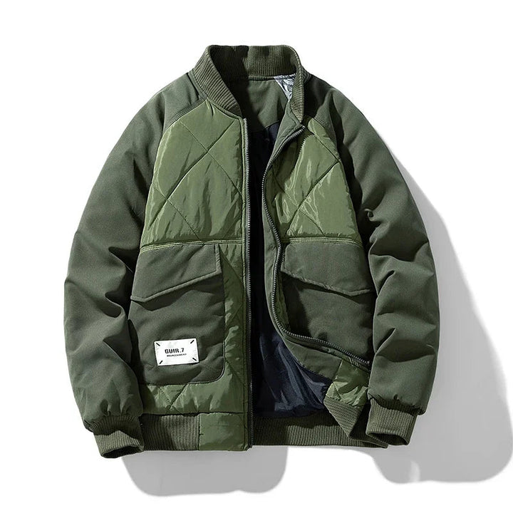 Warme gesteppte Bomberjacke für Männer mit klassischem Design und funktionalen Details.
