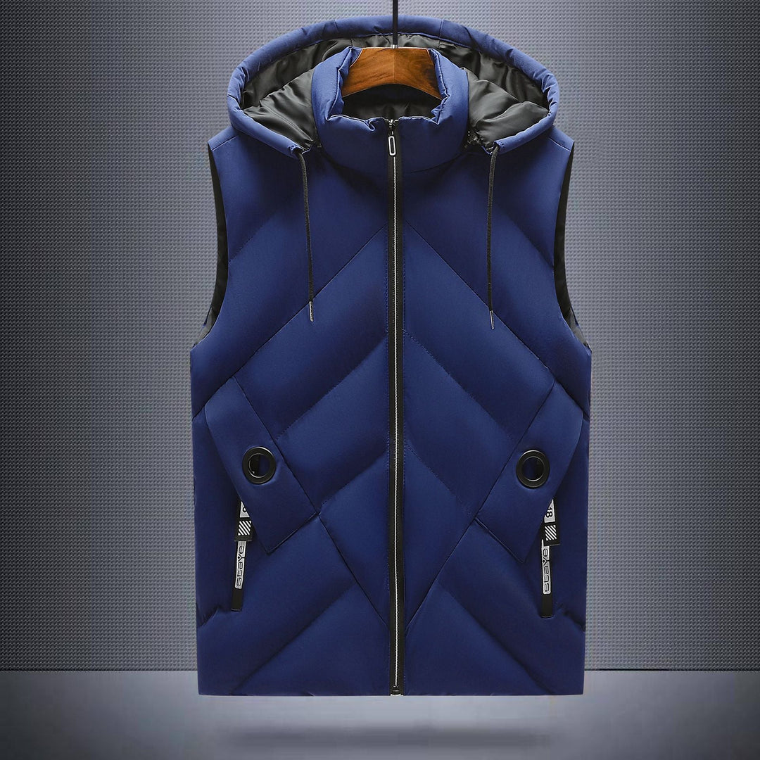 Warme Kapuzenweste für den Winter, ideal für Outdoor-Aktivitäten und stilvolle Layer-Looks.