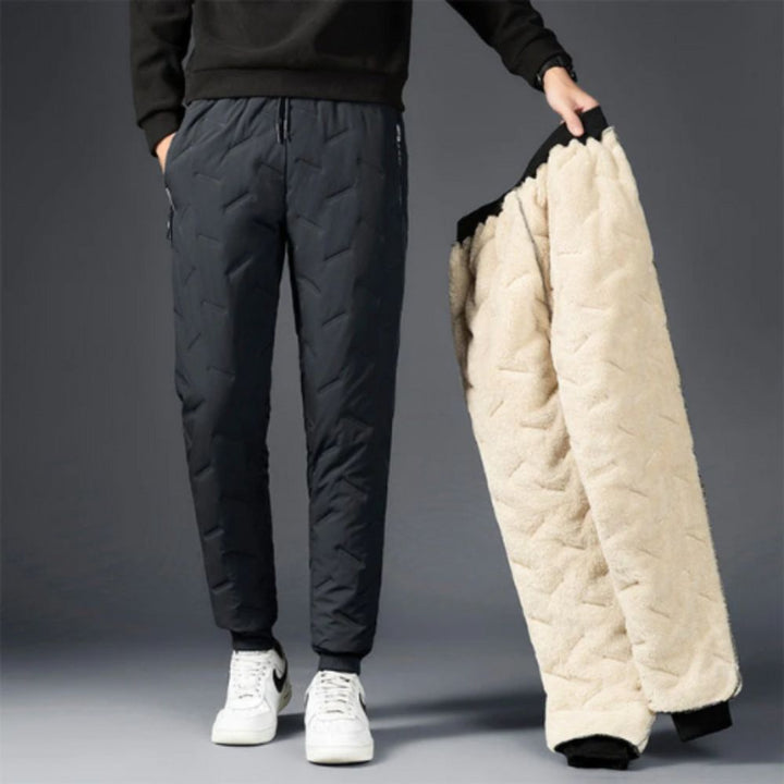 Warme Winterhosen für Männer – ideal für kalte Herbst- und Wintertage.