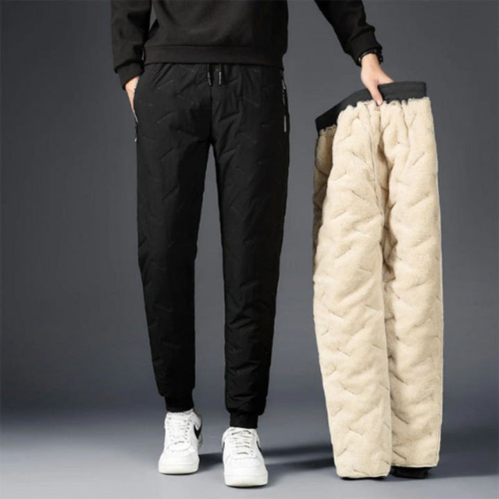 Warme Winterhosen für Männer – ideal für kalte Herbst- und Wintertage.