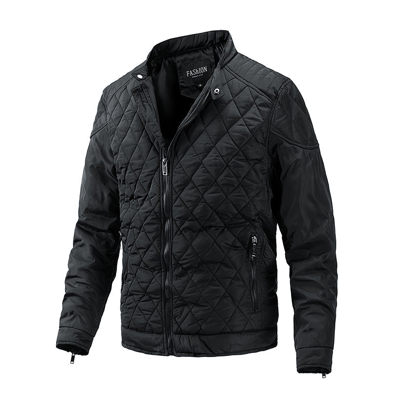 Warme Winterjacke für Männer, ideal für kalte Tage, stilvoll und funktional.