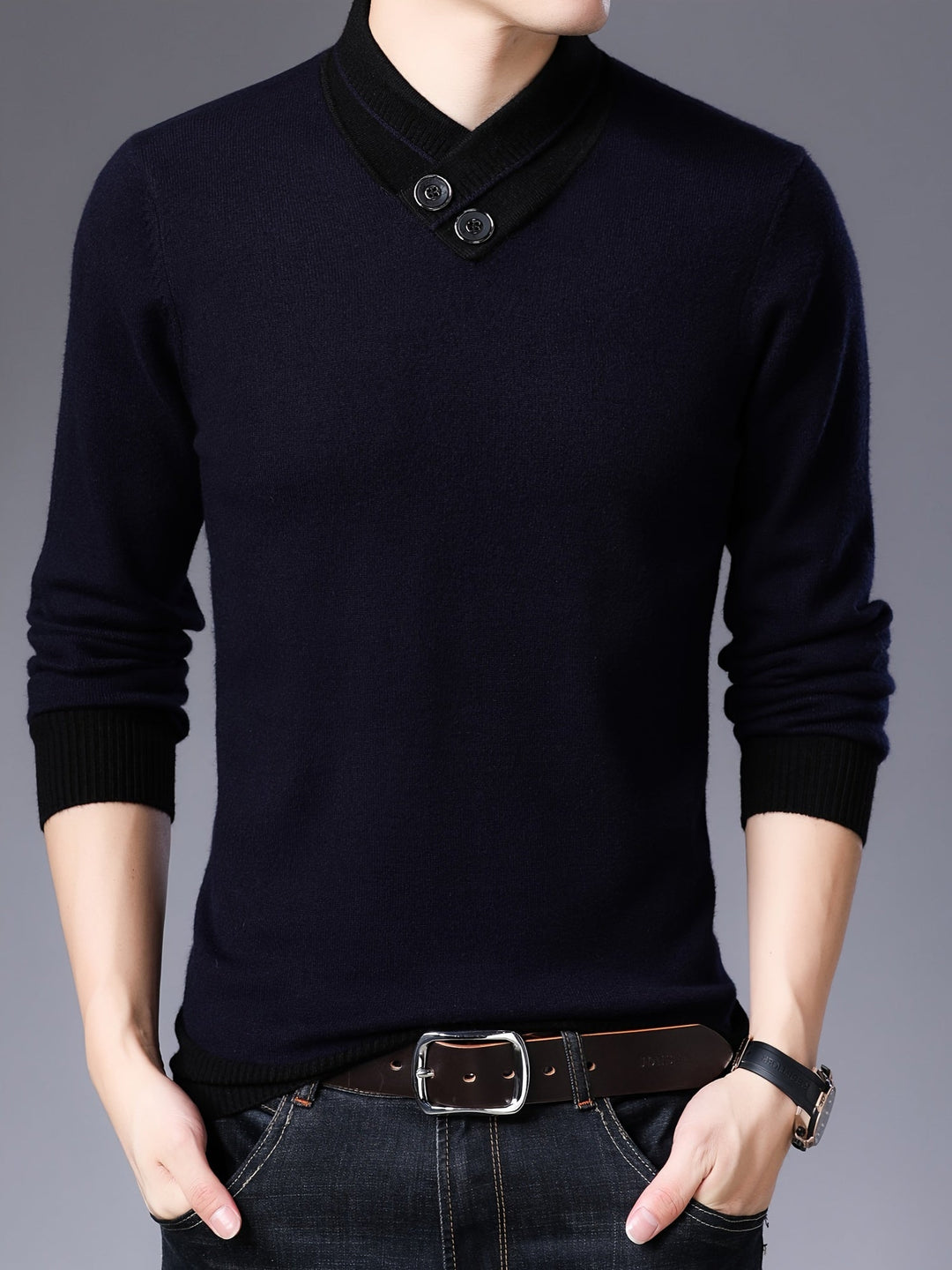 Zeitloser Herrenpullover mit klassischer Eleganz, warm und stilvoll für Herbst und Winter